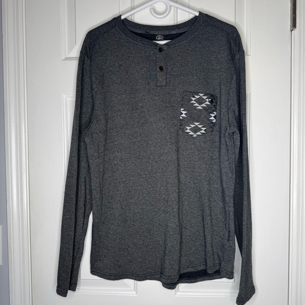 Volcom Men’s Gray Long Sleeve Henley Shirt with Pocket cotton blend - Picture 7 of 7